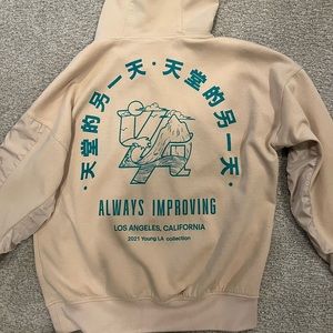 Young LA sweatshirt size Medium